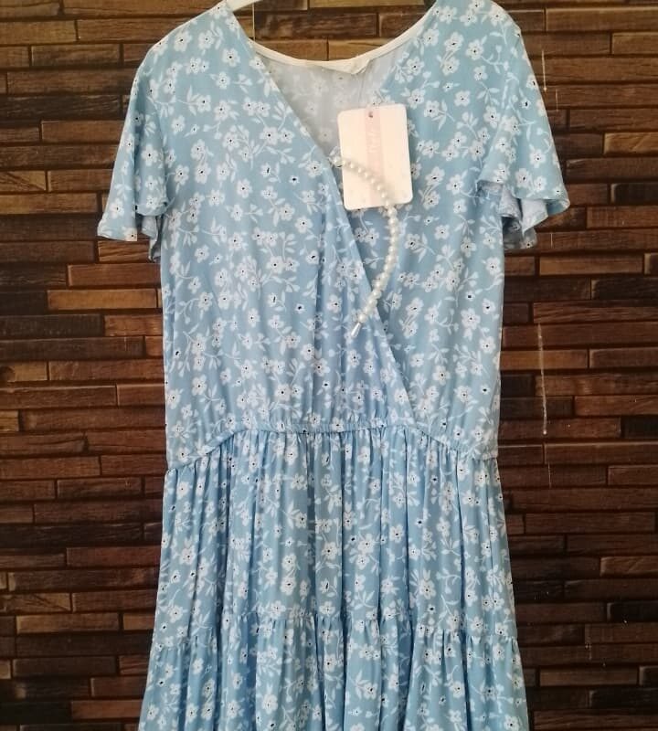 Blue flowery dress (with Tiara)